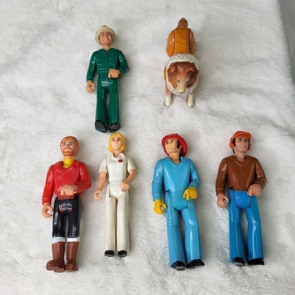 Fisher Price Adventure People Toys. 1976. Nurse, Park Ranger, Dog... - Picture 2 of 9